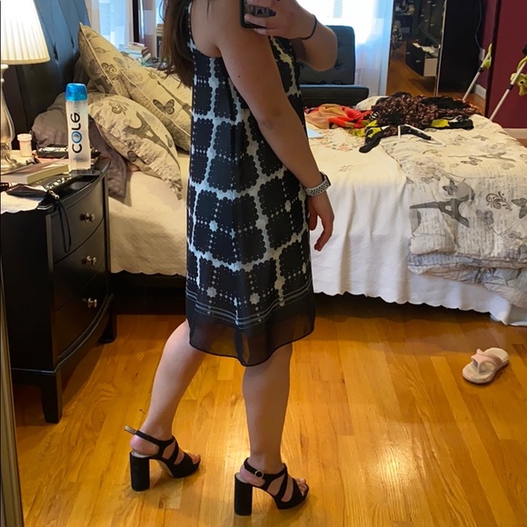 Studio M by BCBG Shift dress - Picture 5 of 6